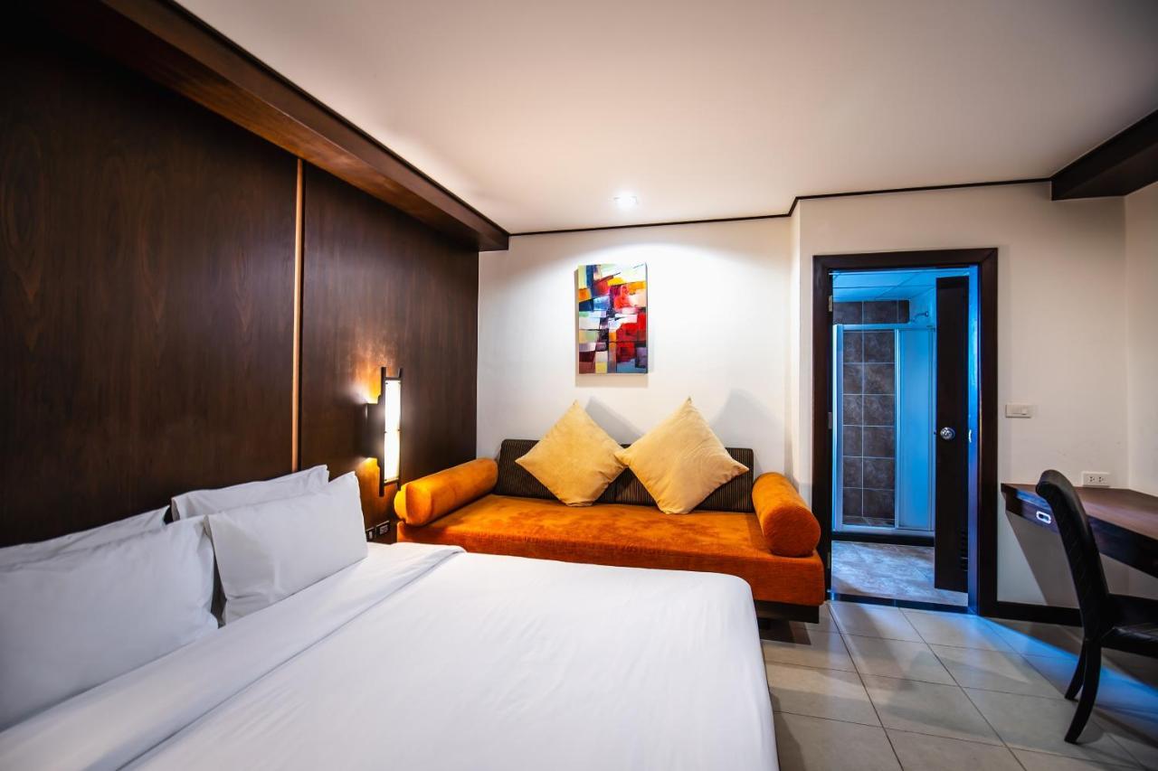 Ratana Hotel Chalong Rawai Esterno foto