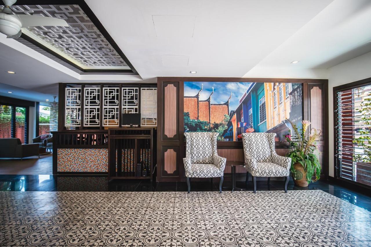 Ratana Hotel Chalong Rawai Esterno foto